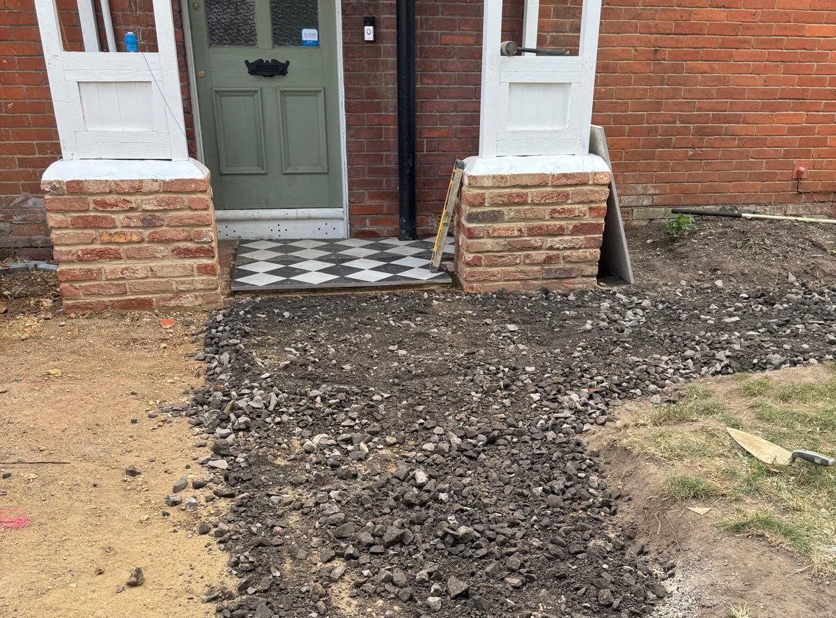 LB-Construction-Maintenance-company-hampshire-dorset-wiltshire-bespoke-porch-in-upper-shirley-southampton-13