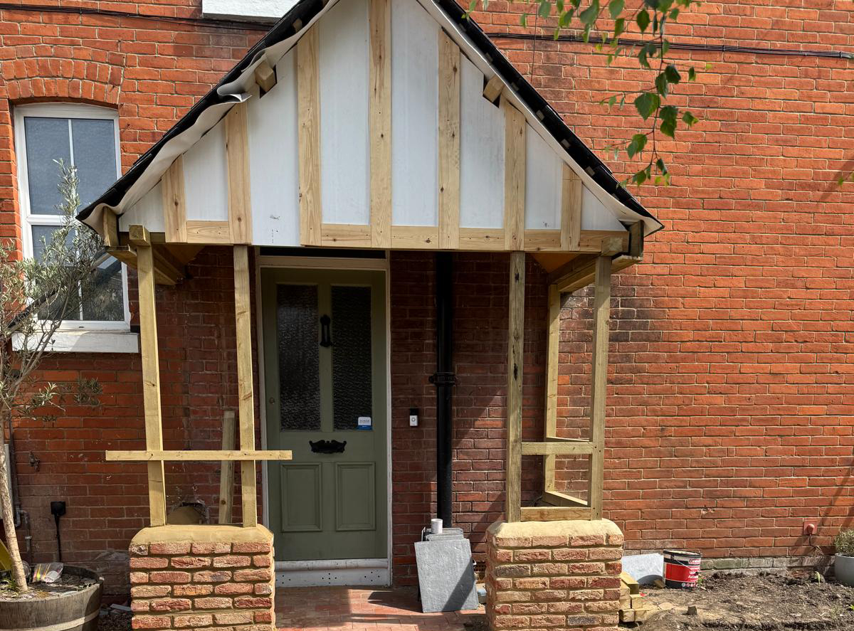 LB-Construction-Maintenance-company-hampshire-dorset-wiltshire-bespoke-porch-in-upper-shirley-southampton-8