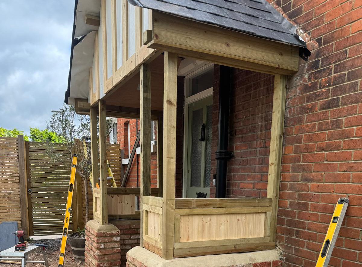 LB-Construction-Maintenance-company-hampshire-dorset-wiltshire-bespoke-porch-in-upper-shirley-southampton-9